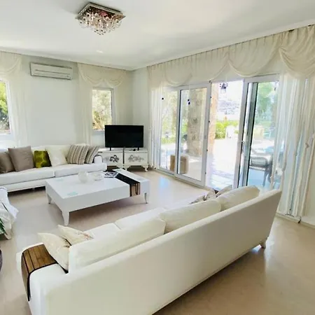 Yalikavak 3 Bedroom Private Pool Luxury Villa 4068 فيلة بودروم
